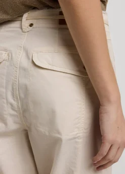 Best Summum Barrel-Fit Pants Creme