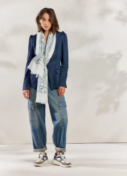 Clearance Summum Hand-Embroidered Scarf Creme