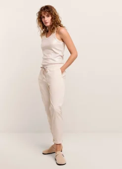 Hot Summum Jogger-Fit Trousers Creme