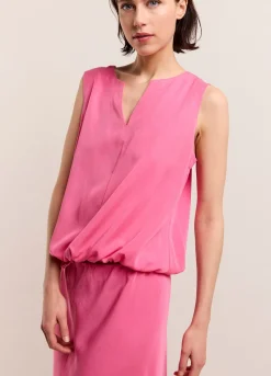 Fashion Summum Sleeveless Top With V-Slit Pink