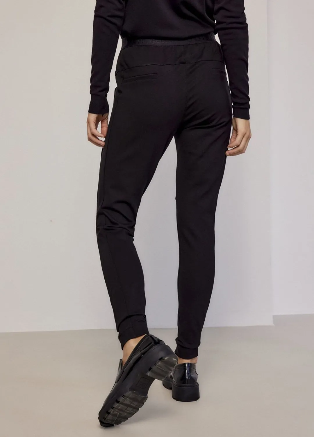 Outlet Summum Sporty Punto Milano Trousers Black