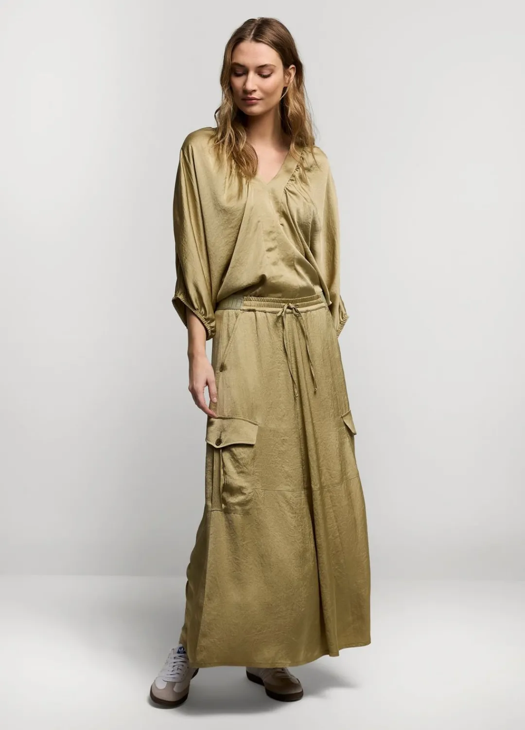 Fashion Summum Top With Bat Sleeves Green
