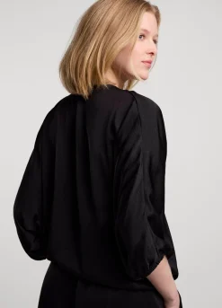 Discount Summum Top With Bat Sleeves Black