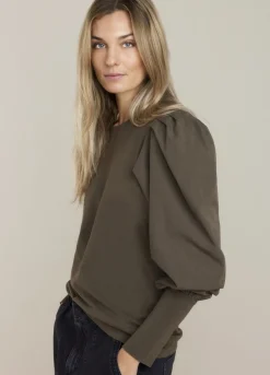 Discount Summum Top With Eye-Catching Sleeves Green